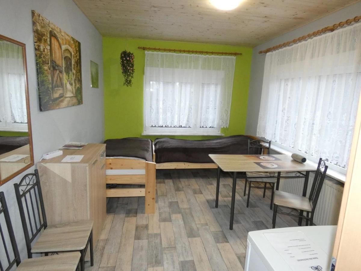 Radlerzimmer Strasen Exterior photo